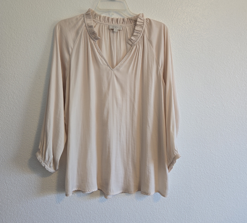 LOFT Cream Ruffle V-Neck Blouse - Picture 1 of 4